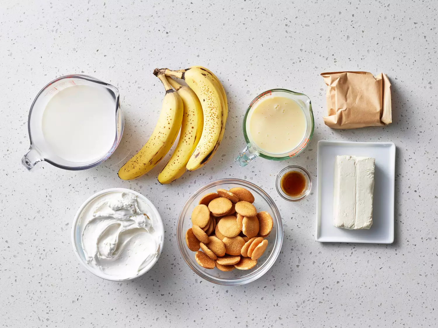 Ingredients to make banana pudding