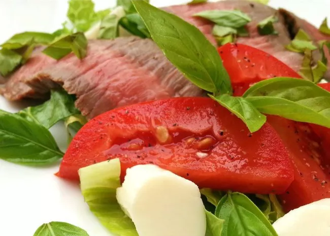Caprese Salad with Grilled Flank Steak